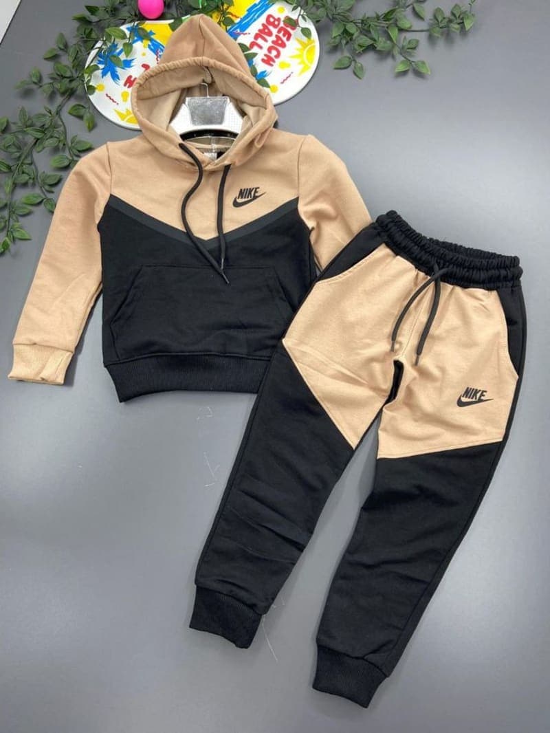 Conjunto Deportivo Bicolor Urbano
